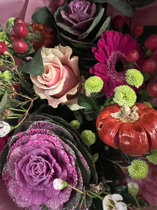 Seasonal mixed bouquet